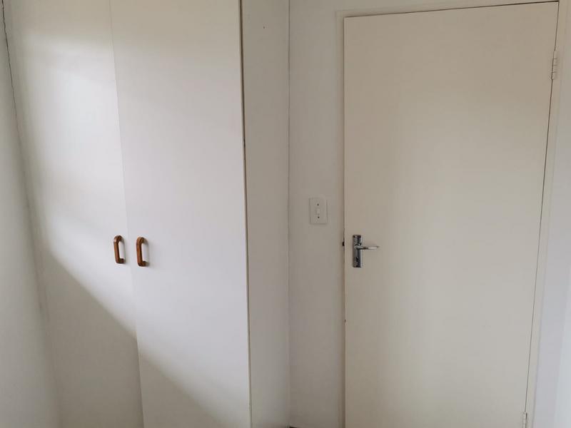 To Let 2 Bedroom Property for Rent in Oakglen Western Cape